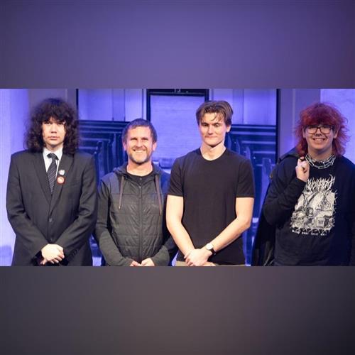 Študentská klubovňa so seniormi - medzigeneračný speed dating