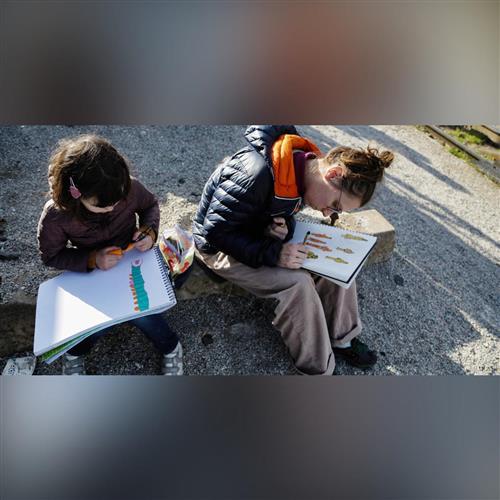 Kreslenie pre každého v záhrade Stanice s Urban Sketchers Žilina